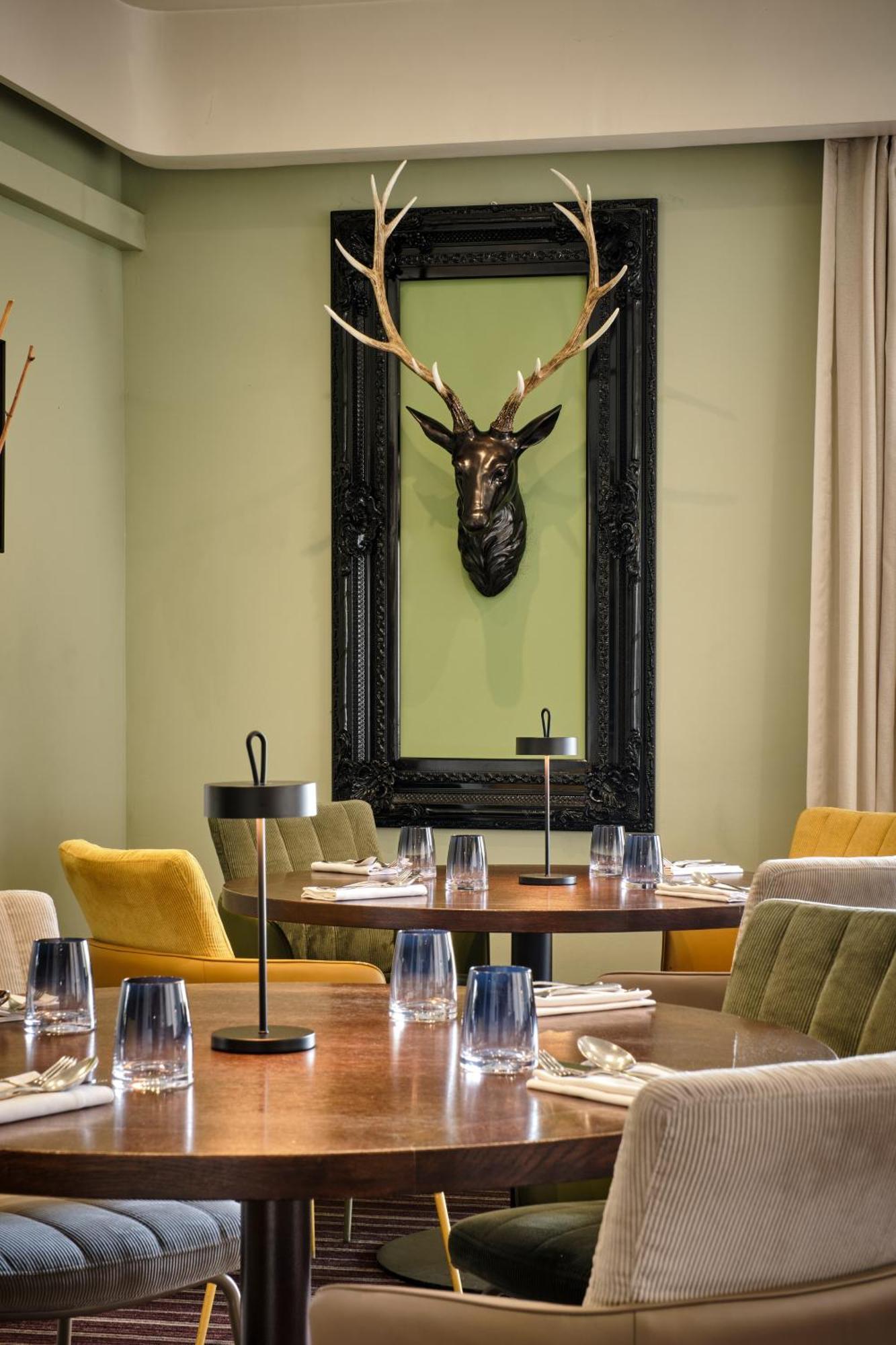 Hotel Restaurant Crystal 에르텡 외부 사진