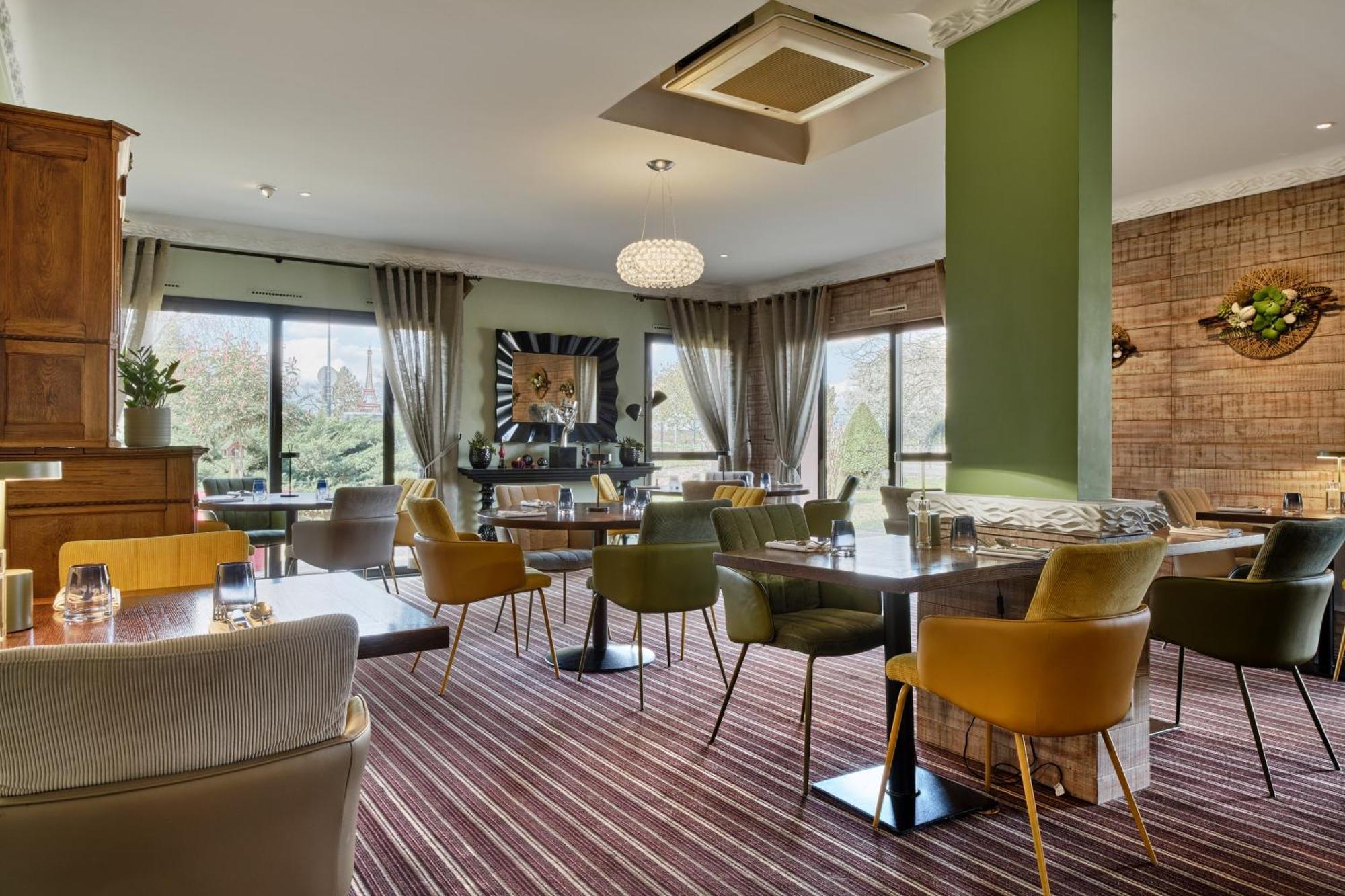 Hotel Restaurant Crystal 에르텡 외부 사진