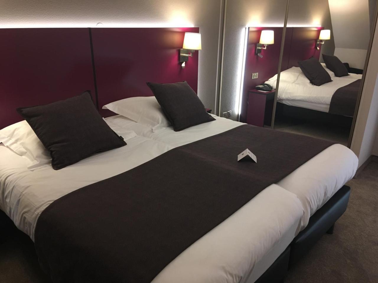Hotel Restaurant Crystal 에르텡 외부 사진